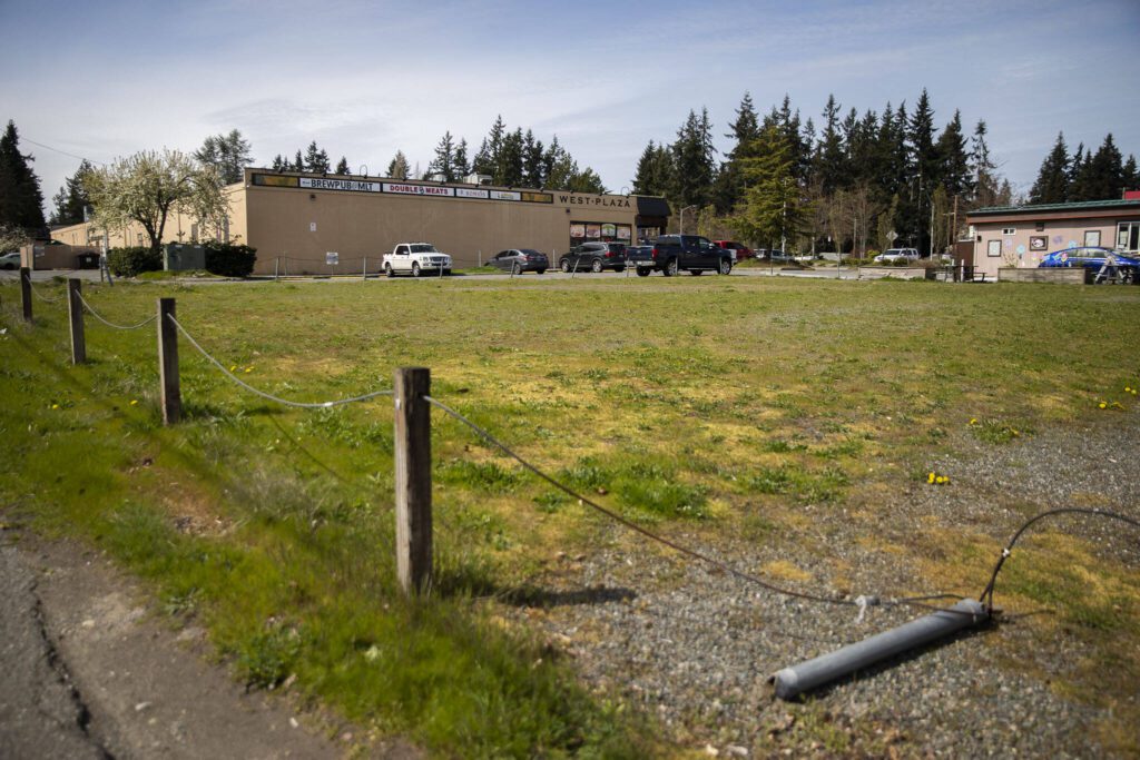 A large piece of open property in the Mountlake Terrace Town Center on Wednesday, April 10, 2024 in Mountlake Terrace, Washington. (Olivia Vanni / The Herald)
