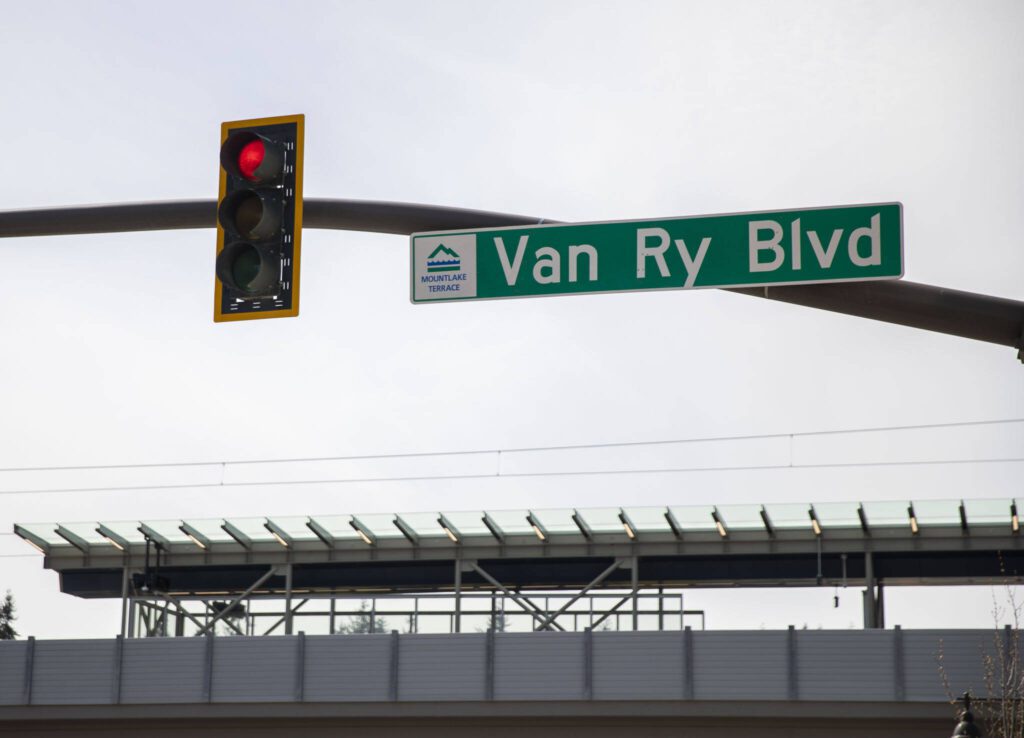 The Mountlake Terrace logo on a street sign on Wednesday, April 10, 2024 in Mountlake Terrace, Washington. (Olivia Vanni / The Herald)
