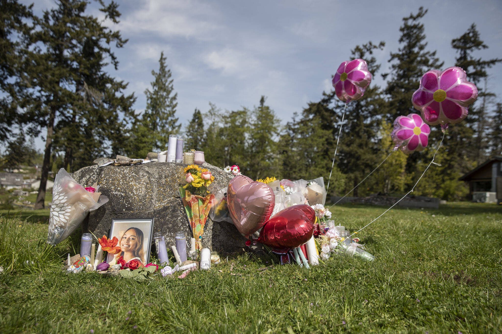 A memorial for Jenzele Couassi outside of the Don Hatch Youth Center on Tuesday, April 23, 2024 in Tulalip, Washington. (Olivia Vanni / The Herald)