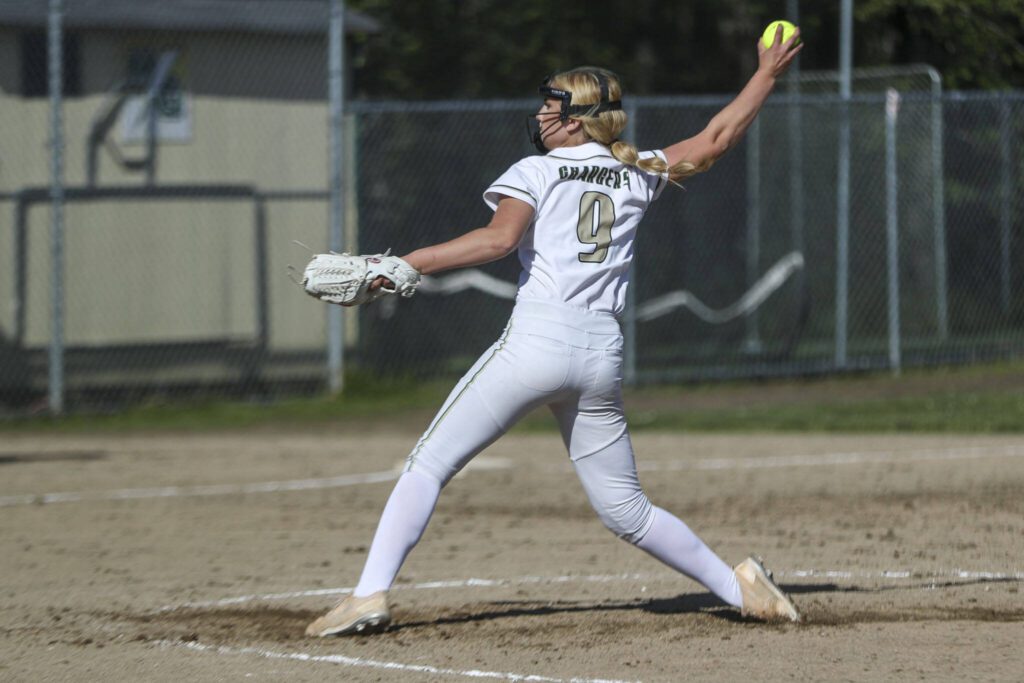 Marysville Getchell’s Aaliyah Shafer (9) pitches during a softball game between Meadowdale and Marysville Getchell on Wednesday, May 1, 2024 in Marysville, Washington. Meadowdale won, 12-9. (Annie Barker / The Herald)
