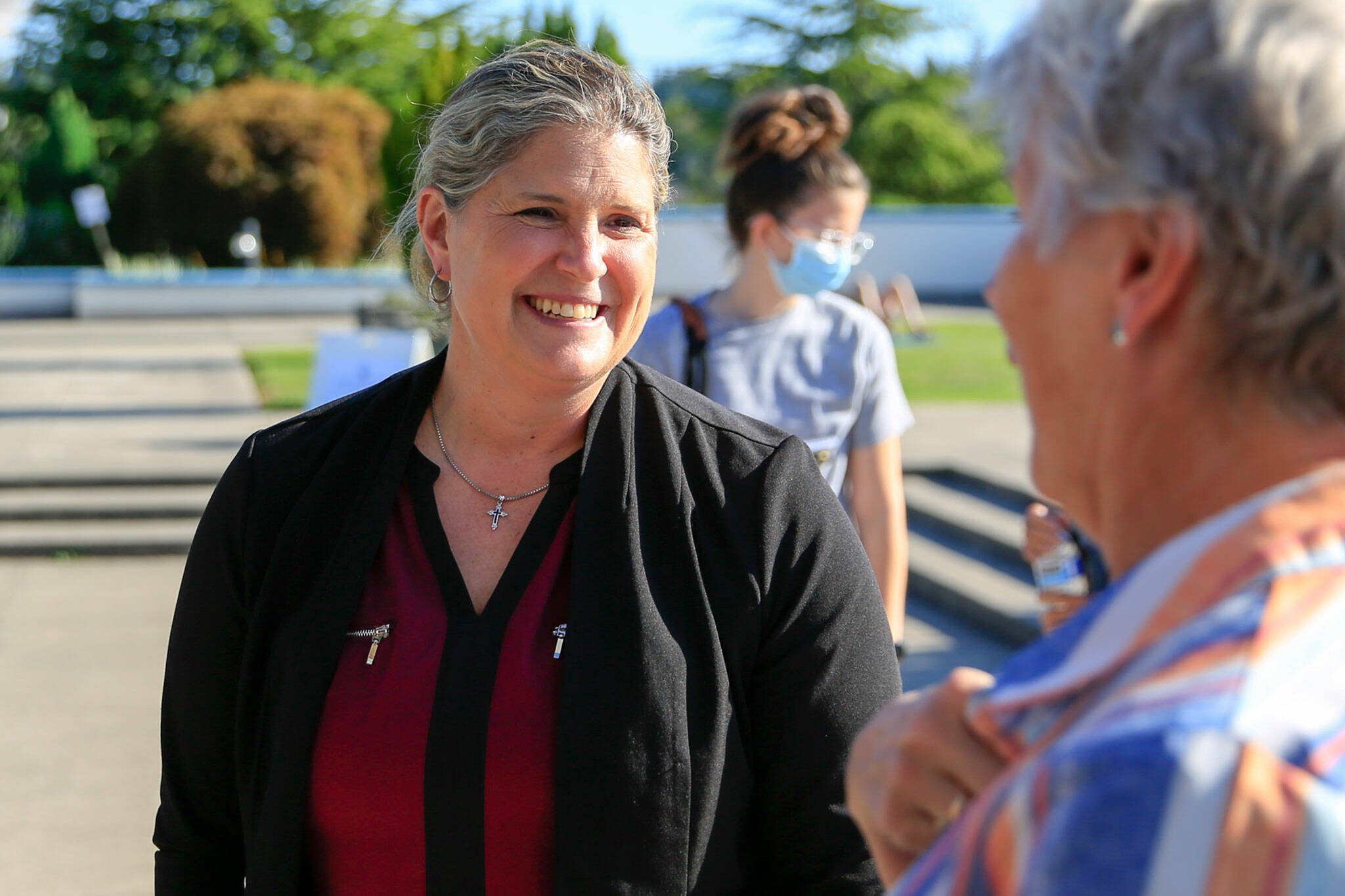 Michelle Bennett Wednesday afternoon during a meet-and-greet with Edmonds Police Chief finalists at the Edmonds Library on August 4, 2021.  (Kevin Clark / The Herald)