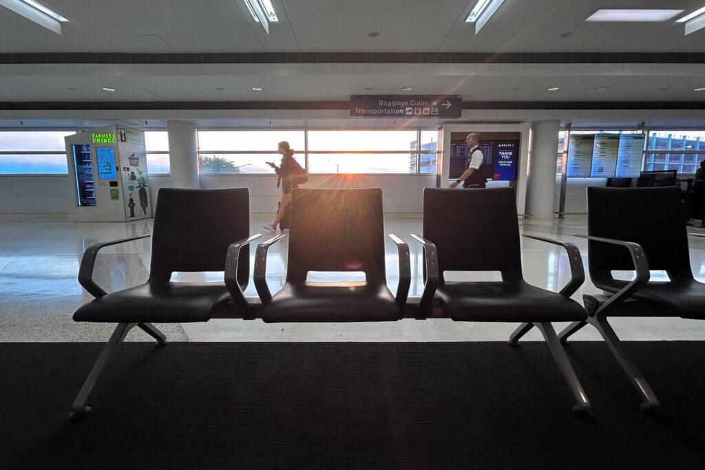 Early morning sunshine peeks into Terminal 5 on Tuesday, May 21, 2024 at O’Hare International Airport in Chicago, Illinois. (Jordan Hansen/The Herald)

