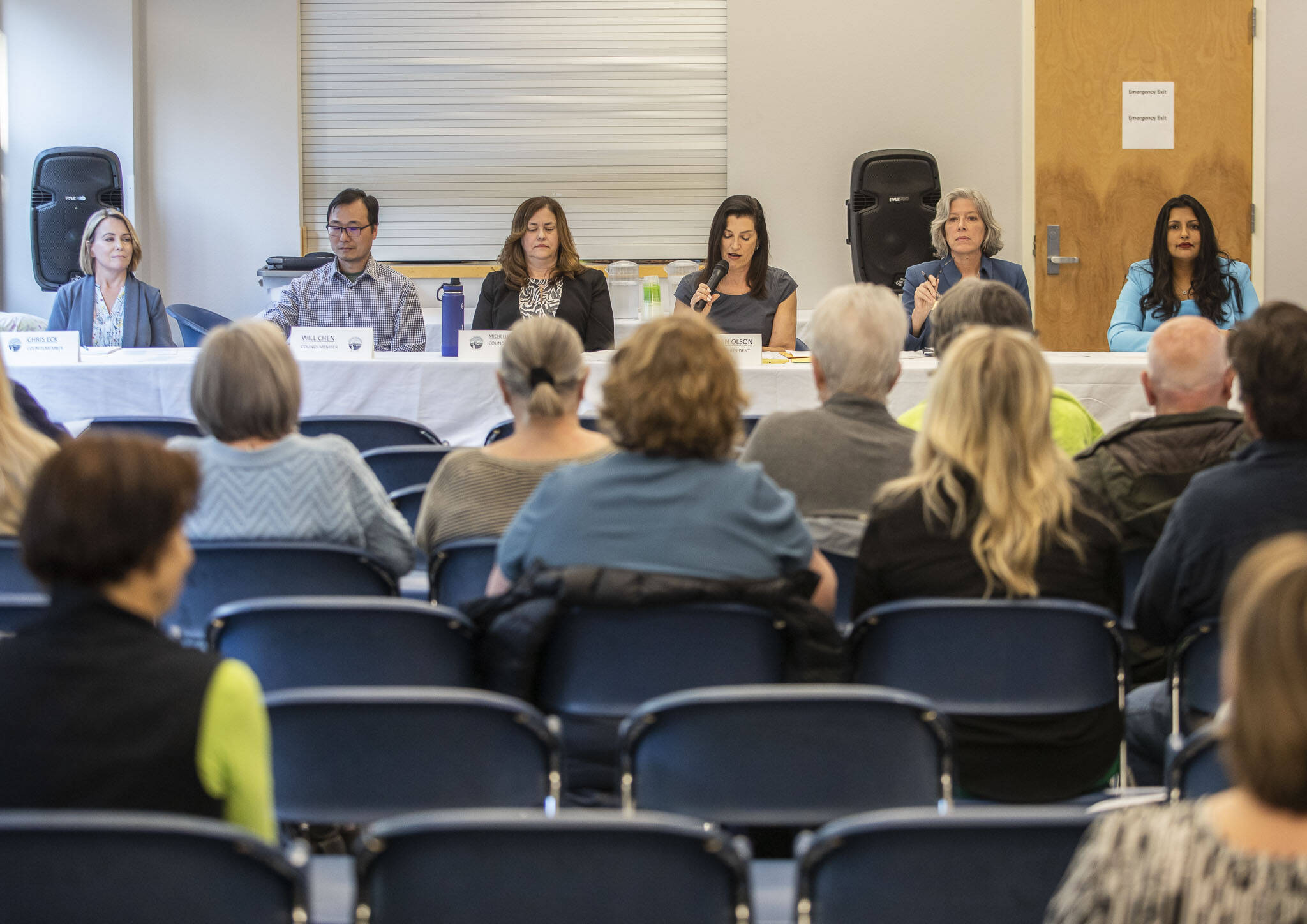 Edmonds City Council members answer questions during an Edmonds City Council Town Hall on Thursday, April 18, 2024, in Edmonds, Washington. (Olivia Vanni / The Herald)