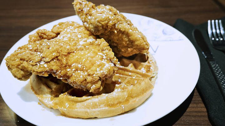 At the new Comfort Corner in The Kitchen at Quil Ceda Creek Casino, we brine our chicken tenders in buttermilk, then dredge them in Golden Dipt batter mix (available in most grocery stores) prior to frying to achieve a delicious, tender and crispy result. (Quil Ceda Creek Casino)