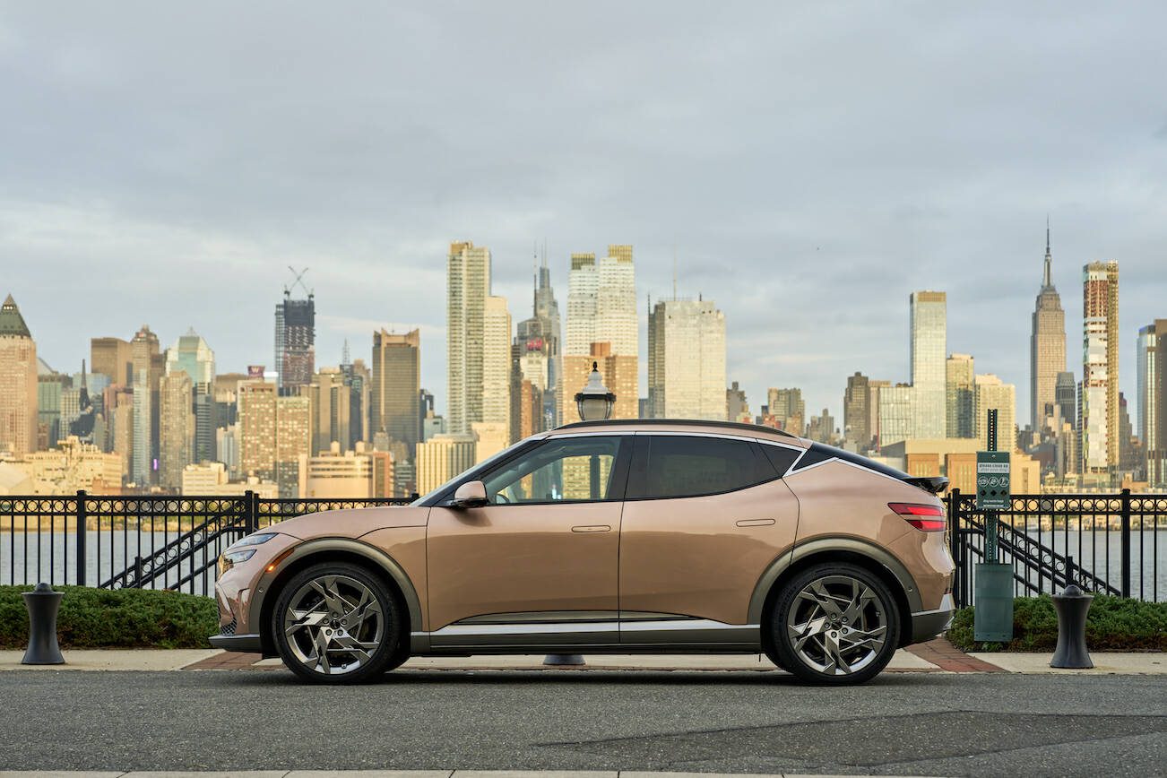 2024 Genesis GV60 AWD Performance