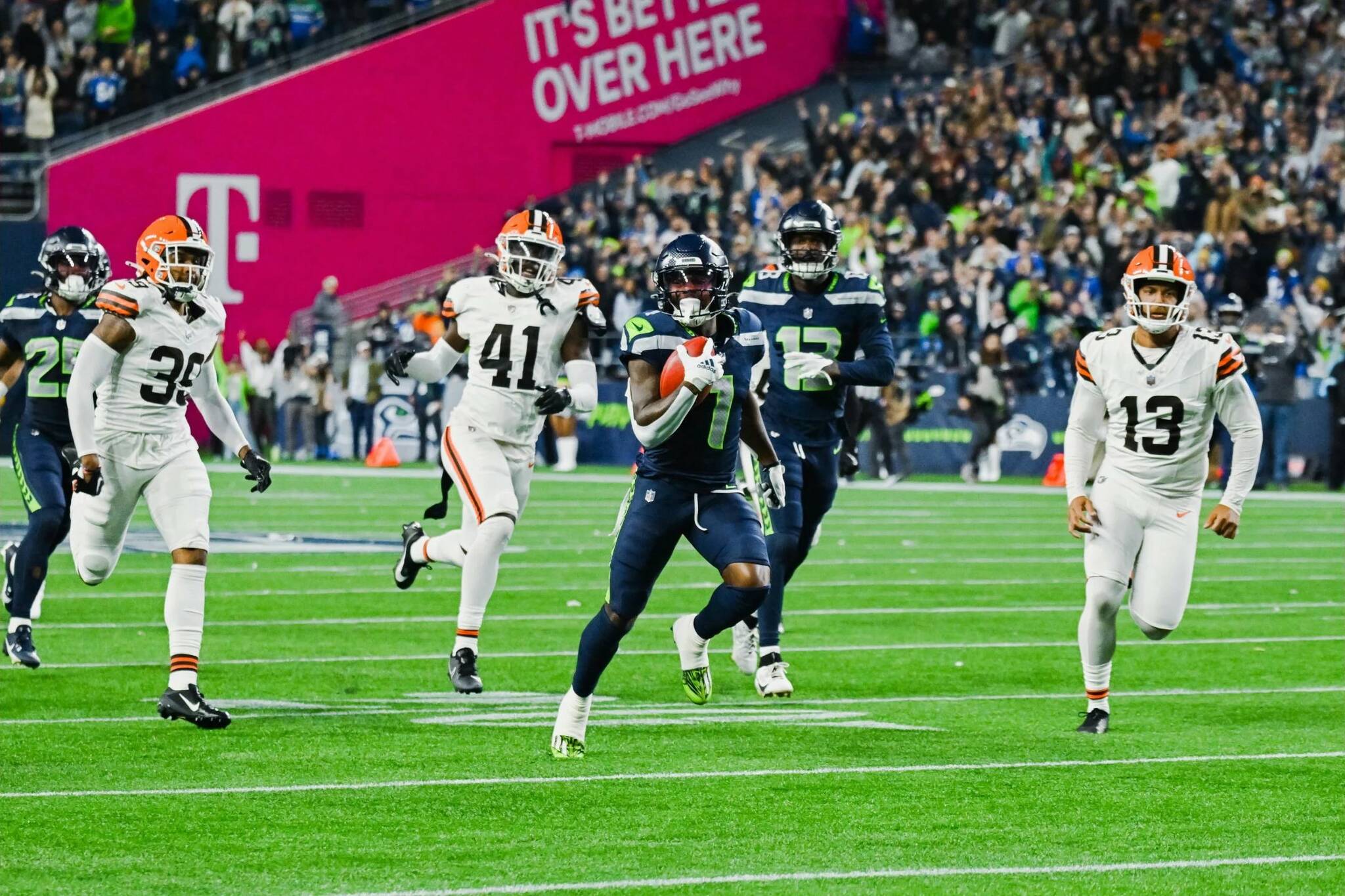 Seahawks wide receiver Dee Eskridge, who was cut by the Seahawks on Tuesday, runs away from defenders on his way to a 79-yard punt return TD against the Cleveland Browns at Lumen Field on Saturday, Aug. 24, 2024. (Photo courtesy of the Seattle Seahawks)