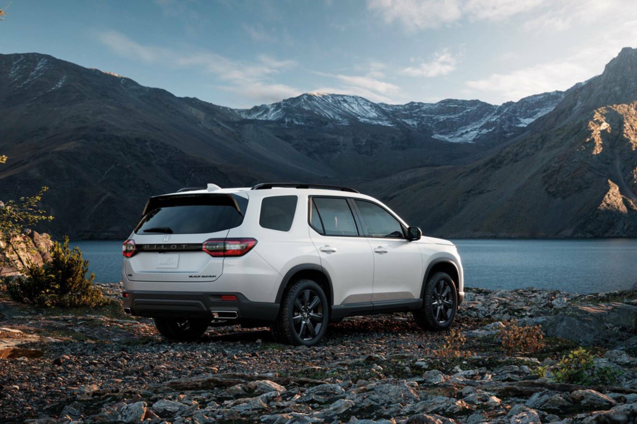 The 2025 Honda Pilot’s Black Edition is the new top-of-the-line model (Photo provided by Honda).