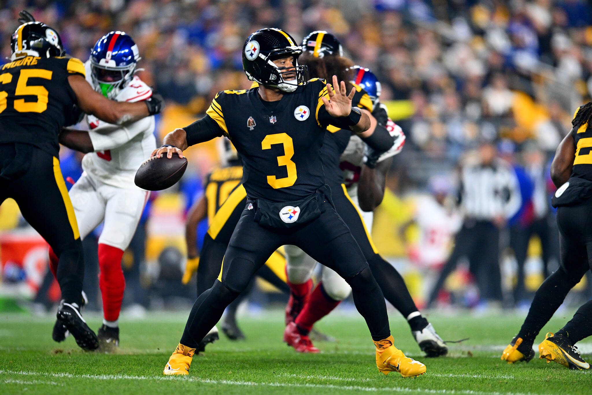 Pittsburgh Steelers quarterback Russell Wilson (3), who got some receiver help prior to Tuesday's trade deadline, throws the ball during the first quarter against the New York Giants at Acrisure Stadium on Oct. 28, 2024, in Pittsburgh. (Joe Sargent / Getty Images / Tribune News Services)