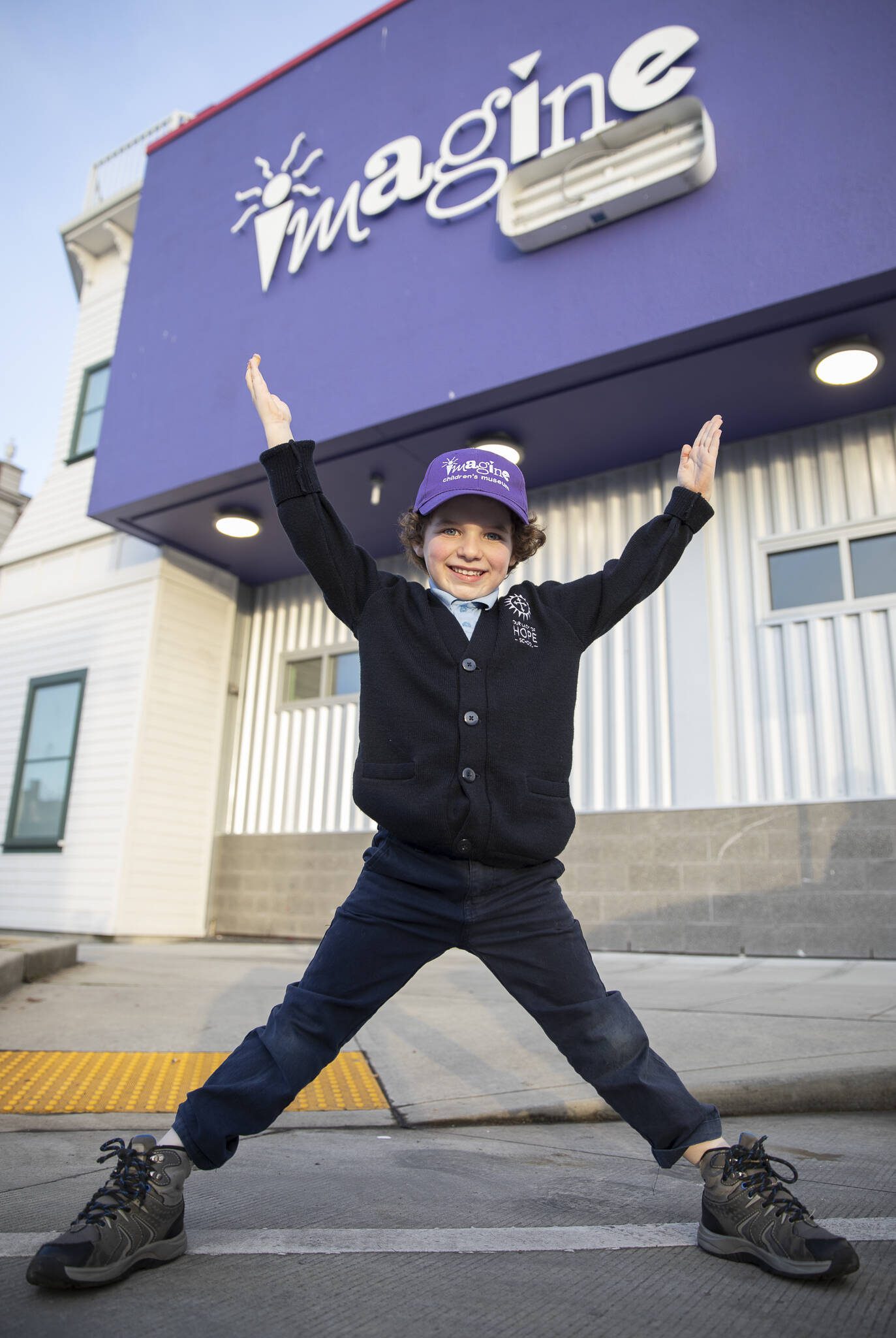 Aaron Weinstock outside of the Imagine Children’s Museum in Everett on Tuesday, Dec. 3, 2024. (Olivia Vanni / The Herald)