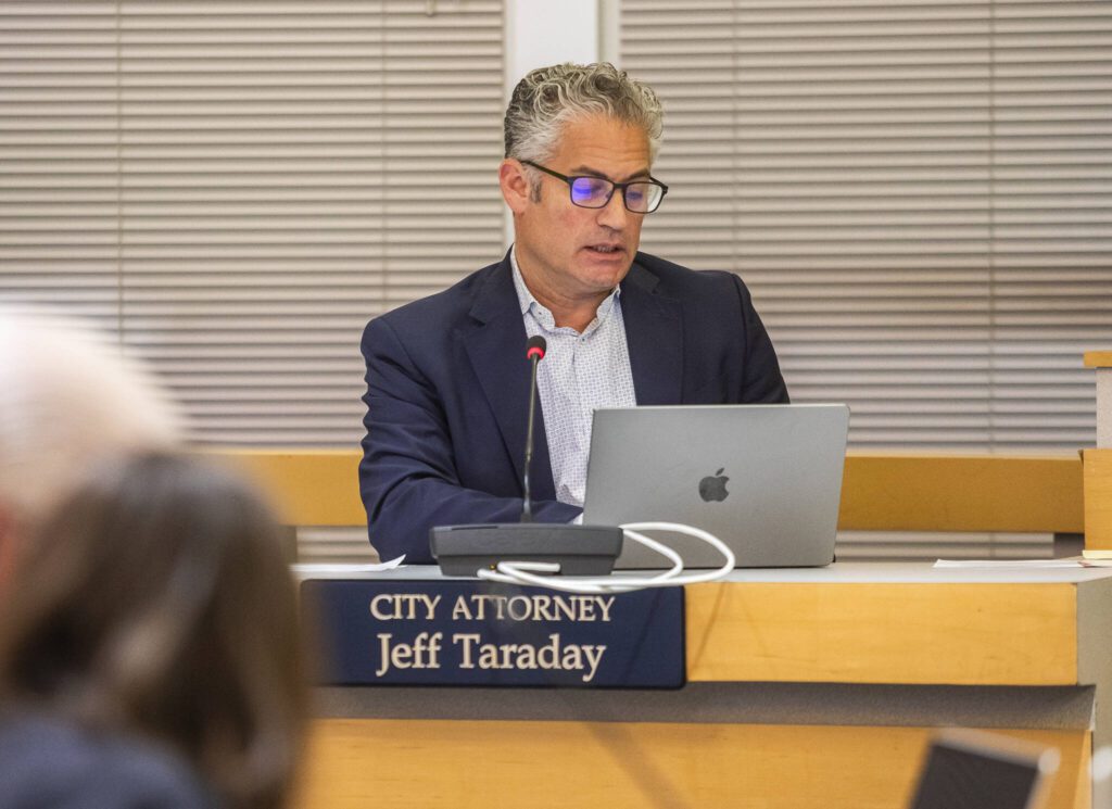 Edmonds City Attorney Jeff Taraday explains some of the things listed in the pre-annexation agreement on Tuesday, Dec. 3, 2024 in Edmonds, Washington. (Olivia Vanni / The Herald)
