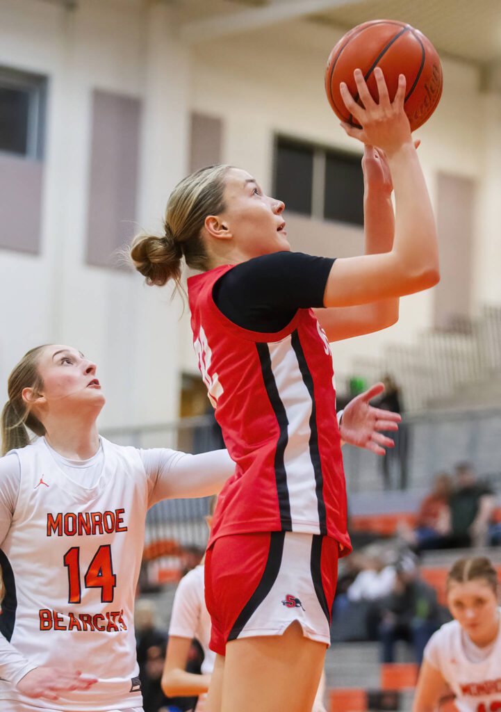 Snohomish’s Lola Rotondo makes a layup during the game against Monroe on Wednesday, Jan. 15, 2025 in Monroe, Washington. (Olivia Vanni / The Herald)
