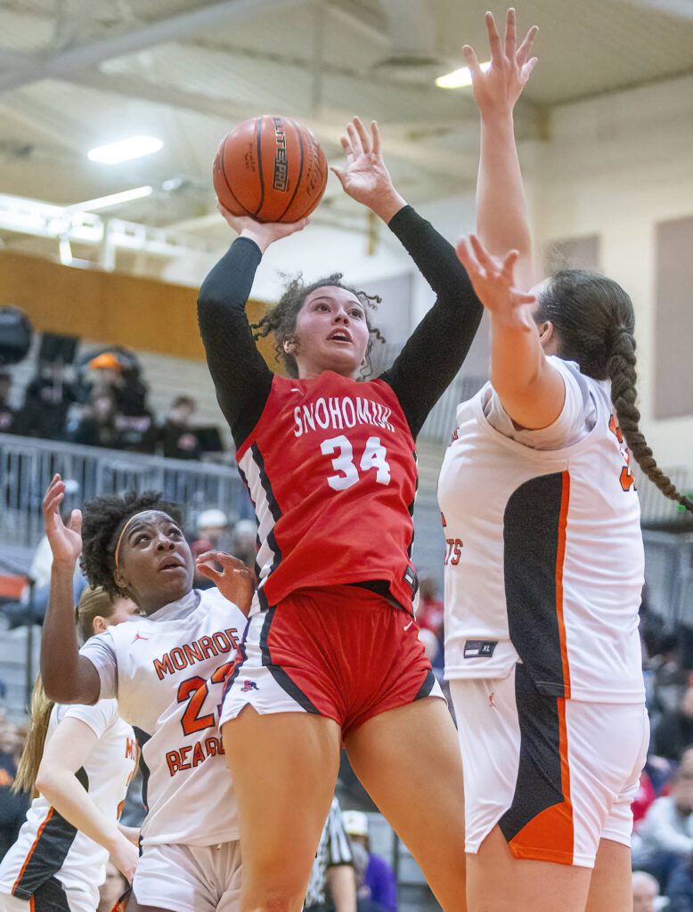 Snohomish’s attempts a jump shot during the game against Monroe on Wednesday, Jan. 15, 2025 in Monroe, Washington. (Olivia Vanni / The Herald)
