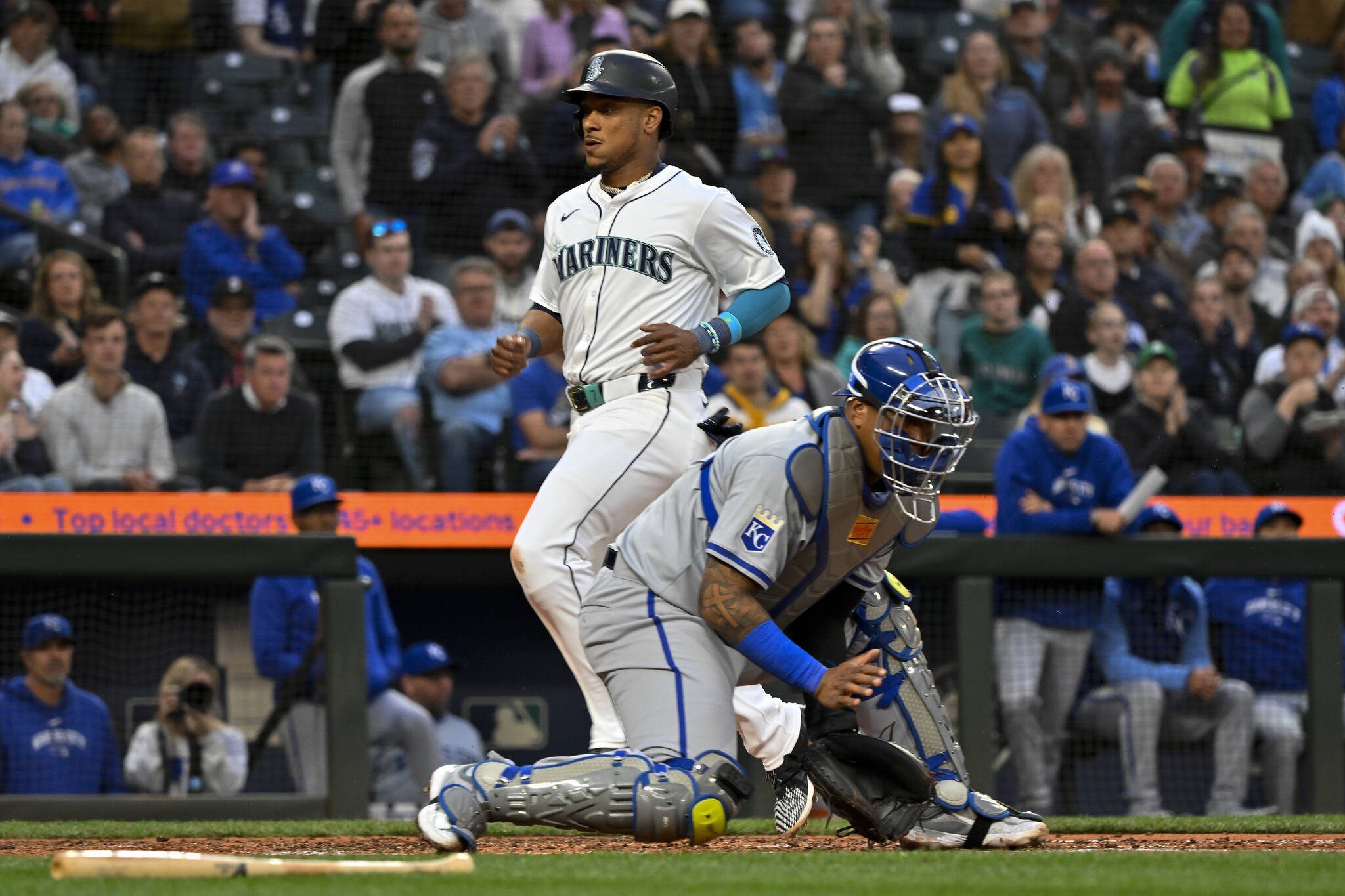 Alika Jenner / Getty Images / Tribune News Service
Seattle Mariners general manager Jerry Dipoto believes players like Jorge Polanco (7) will enjoy bounce-back seasons in 2025.