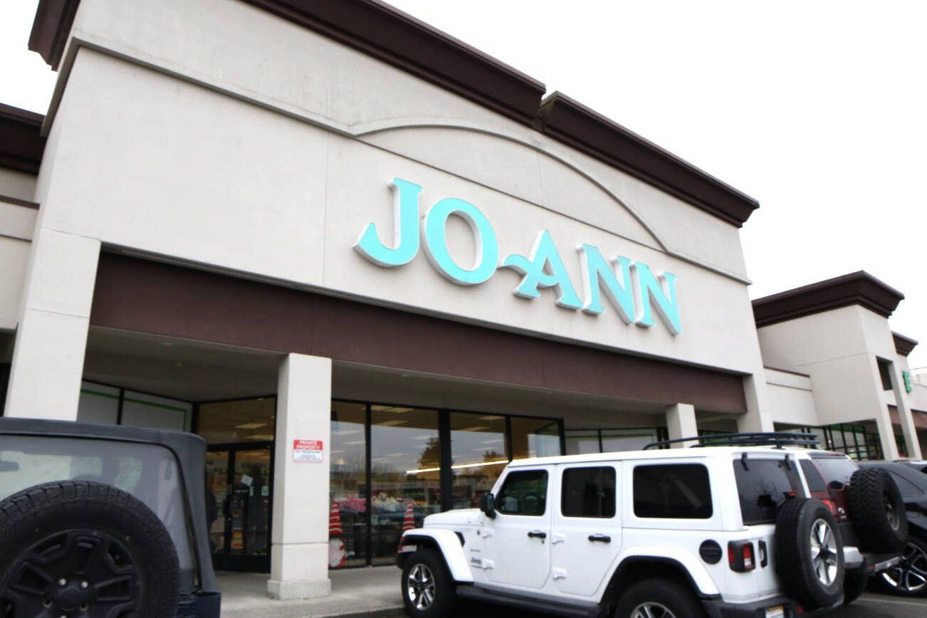 Aaron Kennedy / The Herald
The Joann Fabric and Crafts store at 7601 Evergreen Way, Everett, is one of three stores in Snohomish County that will close as part of the retailer’s larger plan to shutter more than half of its stores nationwide.