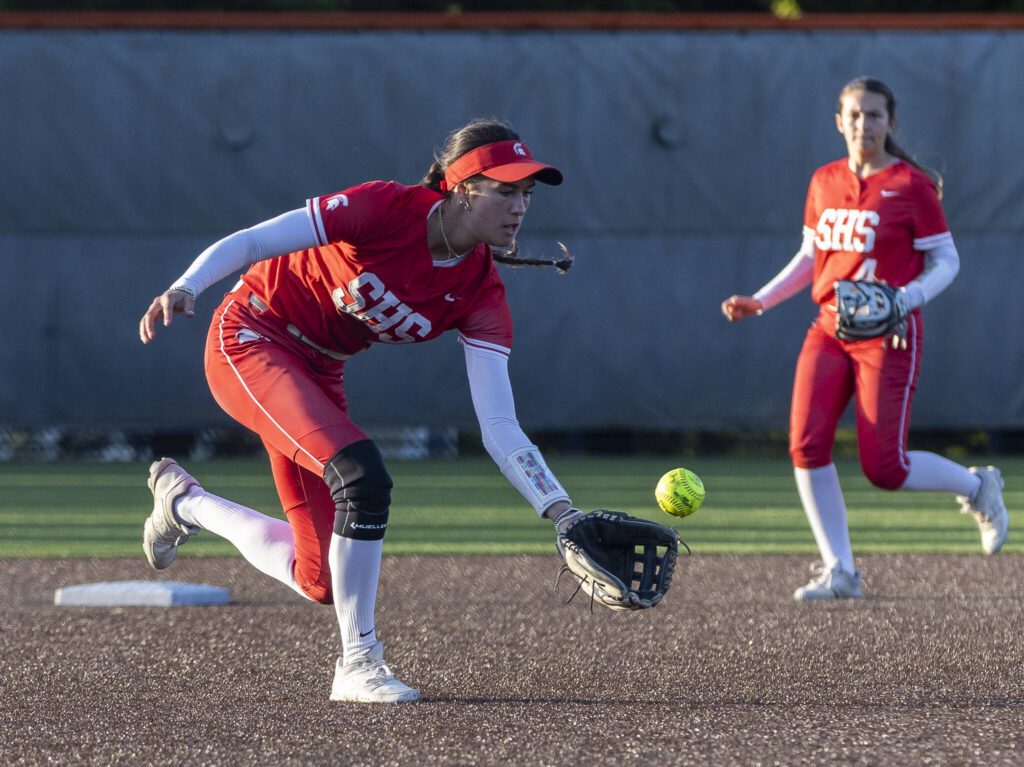 Stanwood’s Rubi Lopez makes a catch during the game against Monroe on Thursday, May 1, 2025 in Monroe, Washington. (Olivia Vanni / The Herald)
