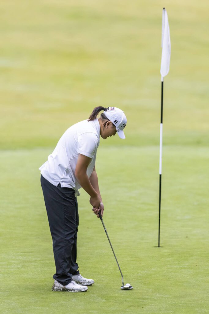 Jackson’s Karen Shin putts during the 4A District 1 Golf Tournament at Snohomish Golf Course on Wednesday, May 14, 2025 in Snohomish, Washington. (Olivia Vanni / The Herald)

