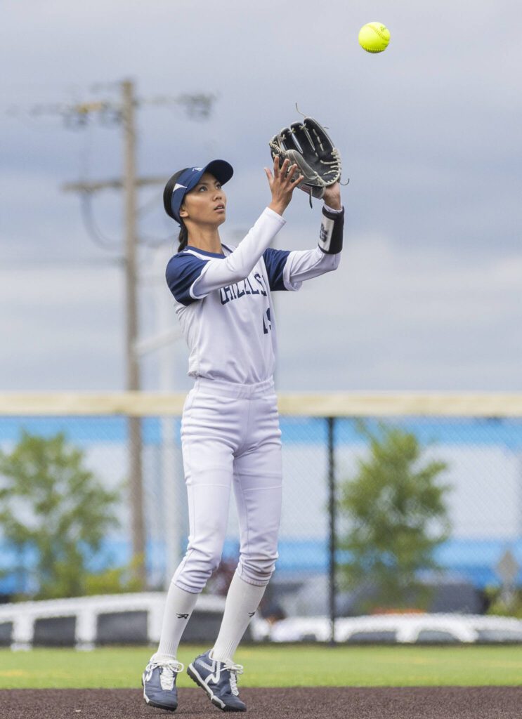 Glacier Peak’s Alexis Garcia makes a catch during the 4A District 1 consolation game against North Creek on Friday, May 16, 2025 in Everett, Washington. (Olivia Vanni / The Herald)
