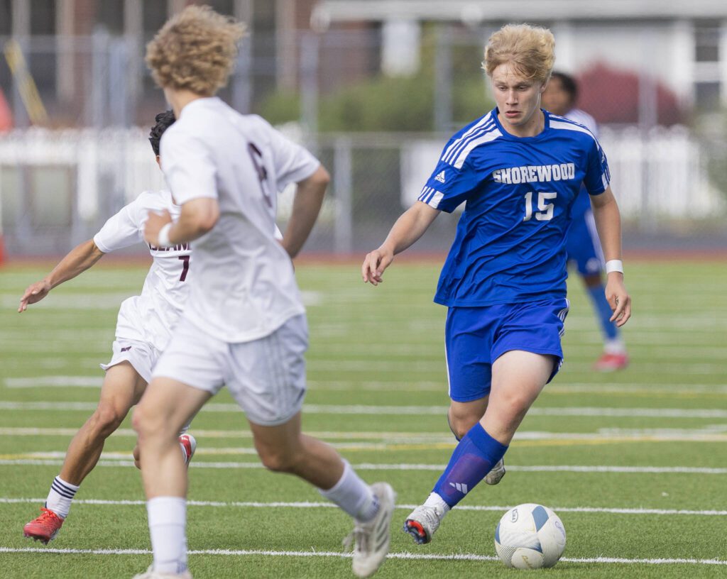 Shorewood’s Morgan Grutz takes the ball down the field during the 3A state championship game against Mercer Island on Saturday, May 31, 2025 in Puyallup, Washington. (Olivia Vanni / The Herald)
