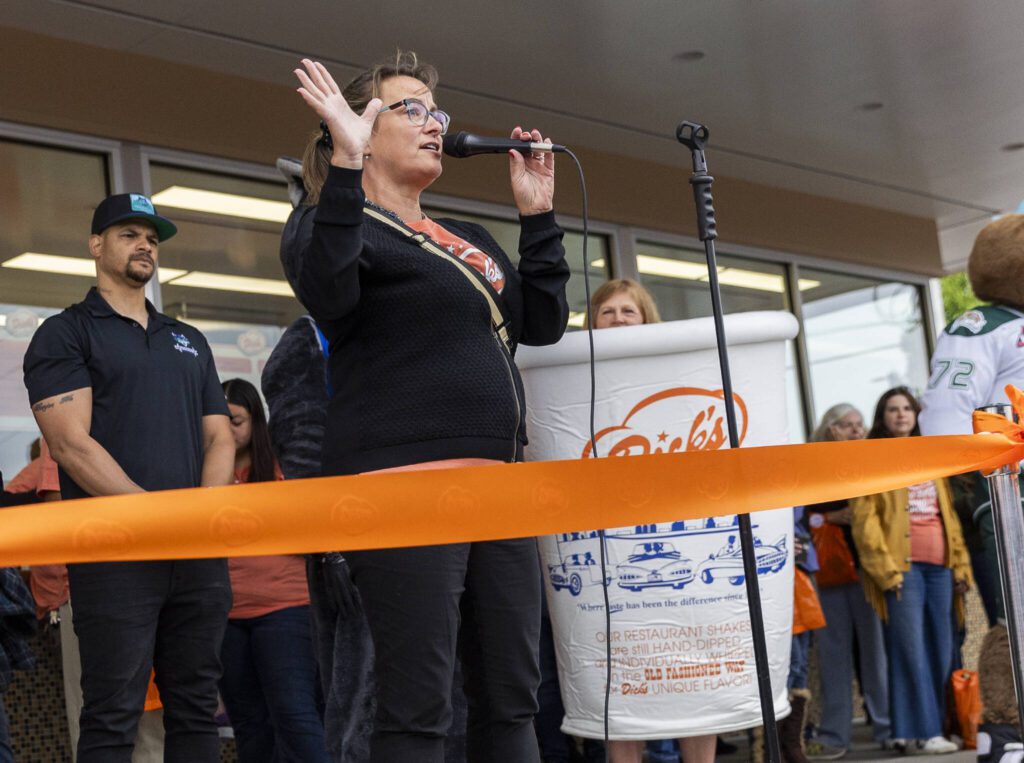 Everett Mayor Cassie Franklin speaks at the grand opening of the Everett location on Thursday, June 12, 2025 in Everett, Washington. (Olivia Vanni / The Herald)
