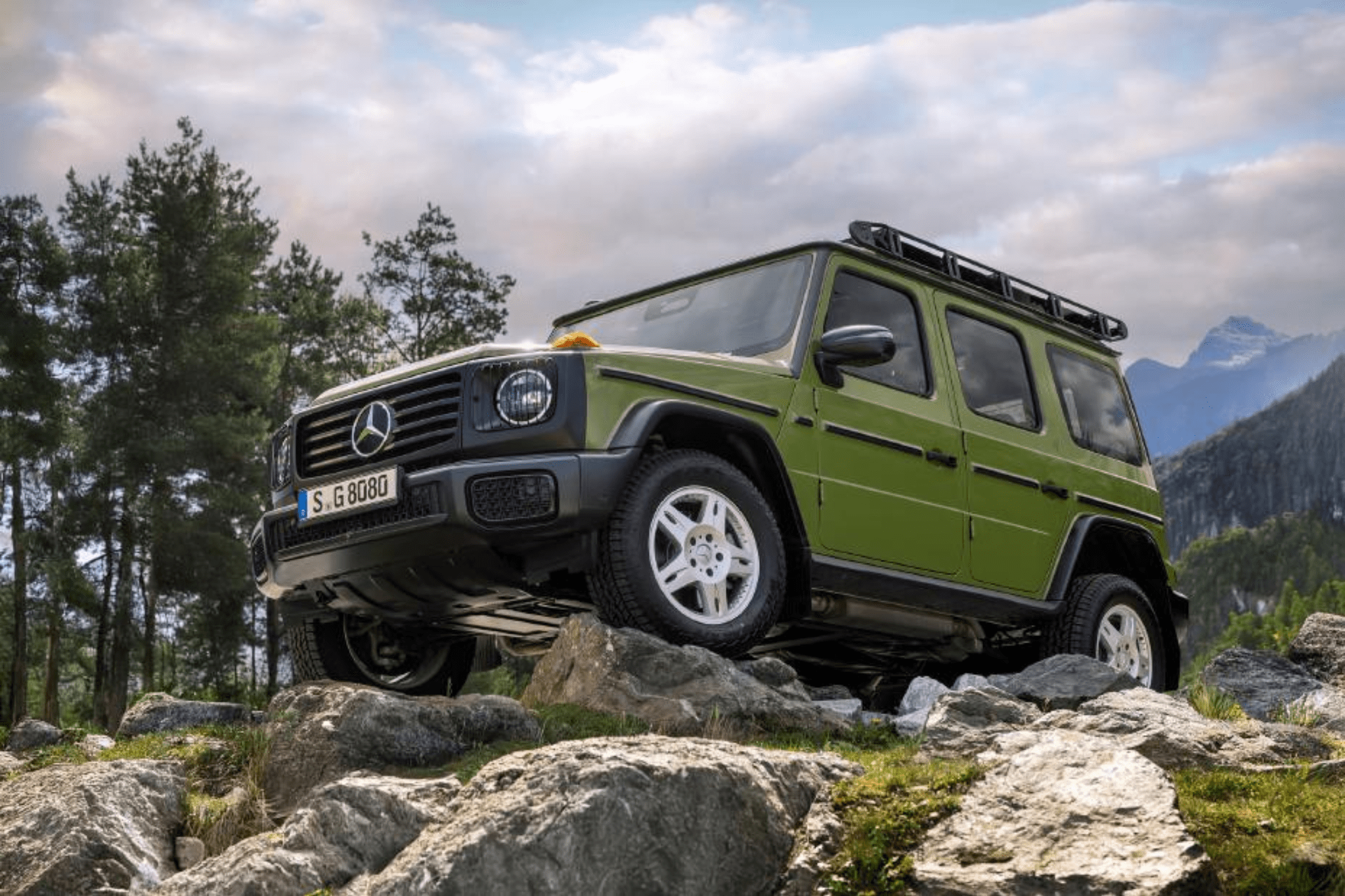 Glamor shot provided by Mercedes-Benz USA Newsroom