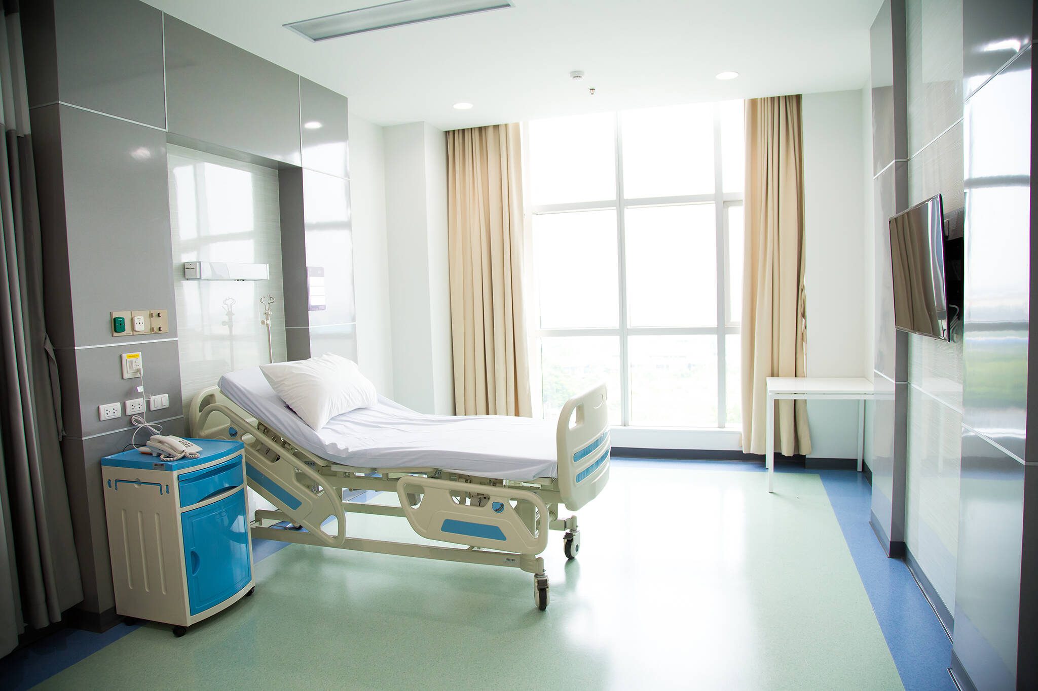 Nearly three-quarters of acute care hospital inspections were late, as of December, according to the Joint Legislative Audit and Review Committee. One facility hadn’t gotten a state inspection since early 2018. (Stock photo)