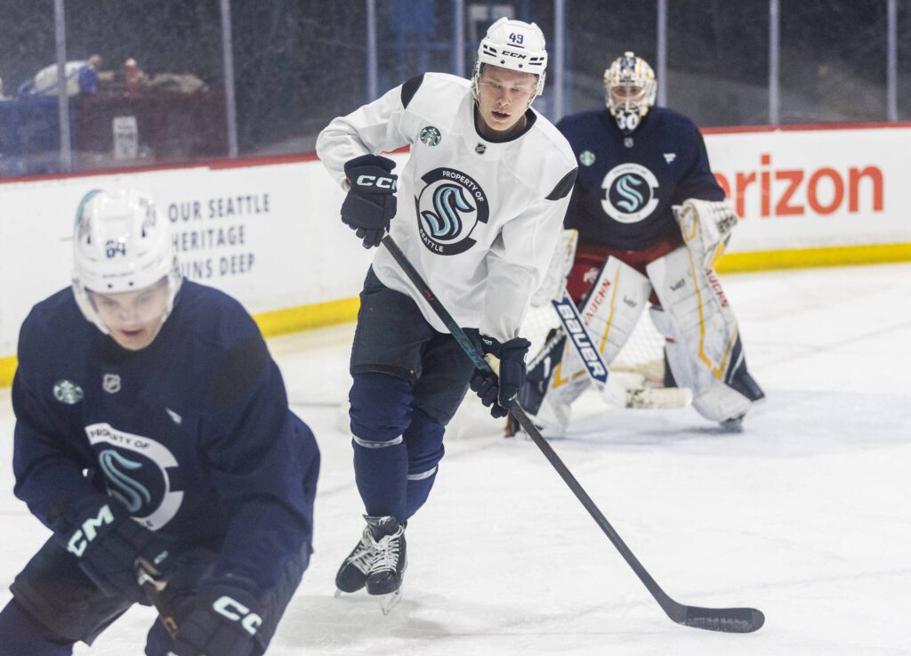 Julius Miettinen skates during Kraken Development Camp on-ice session for forwards on Tuesday, July 1, 2025 in Seattle, Washington. (Olivia Vanni / The Herald)
