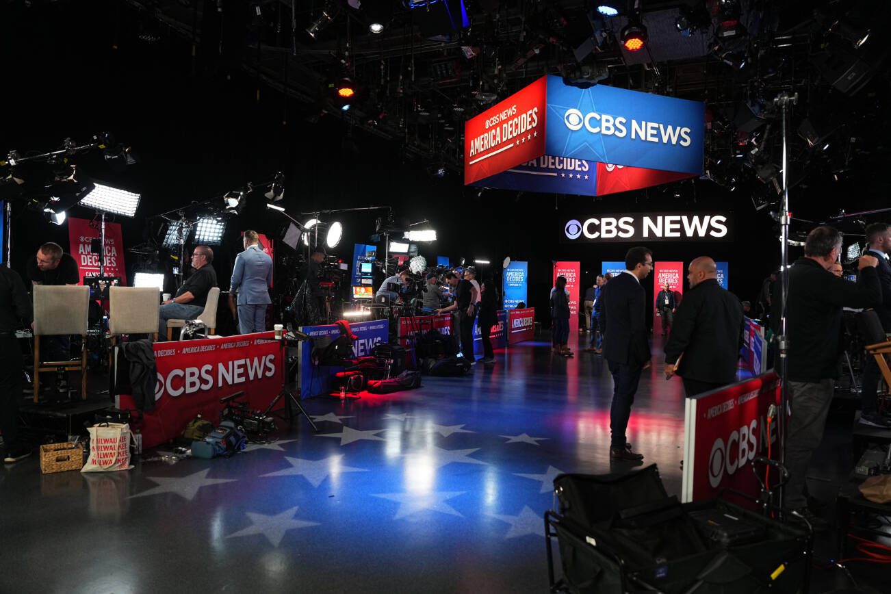 FILE — The Vice Presidential debate between Senator JD Vance and Gov. Tim Walz at CBS Broadcast Center in  New York, Oct. 1, 2024. CBS and its parent company, Paramount, agreed to pay a $16 million settlement to President Trump to resolve a left-field lawsuit brought by the president against the news program “60 Minutes.”(Hiroko Masuike/The New York Times)