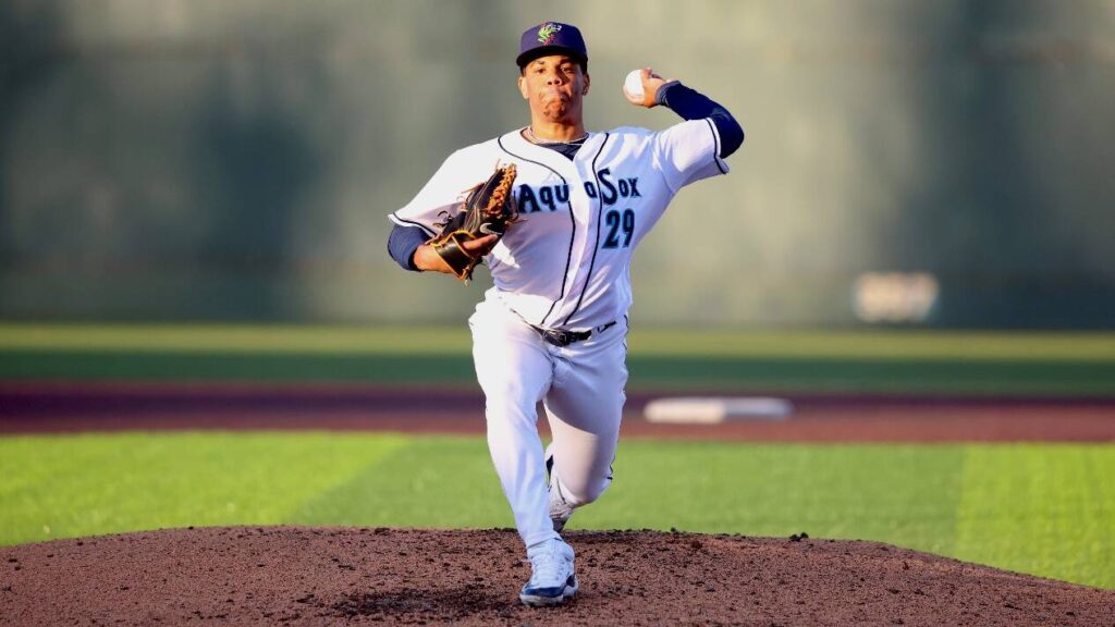 Jurrangelo Cijntje of the Everett AquaSox throws a pitch during a game at Funko Field in Everett on Saturday, July 19, 2025. (Photo courtesy of Evan Morud / Everett AquaSox)
