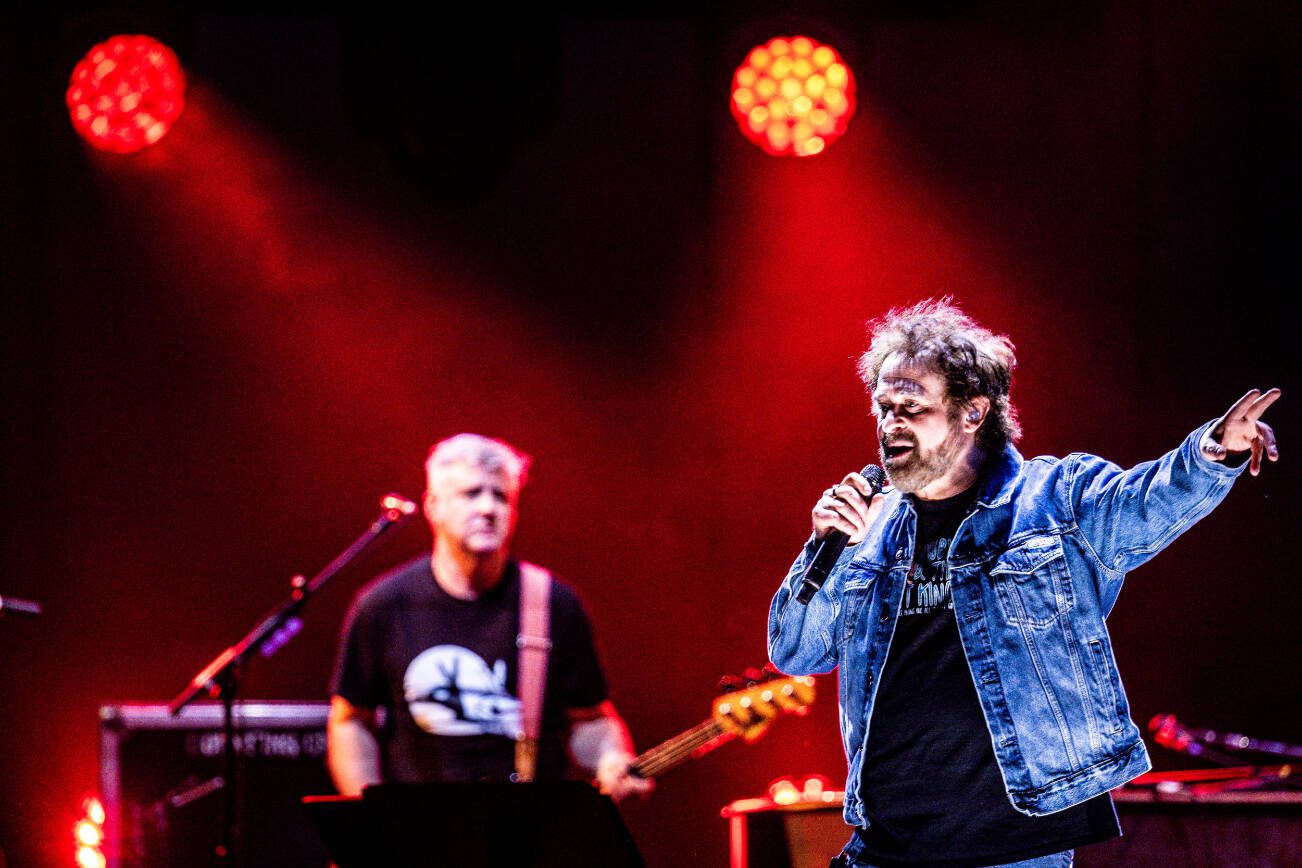 Counting Crows come to Chateau Ste. Michelle on August 17. (Dan Gleiter | dgleiter@pennlive.com)