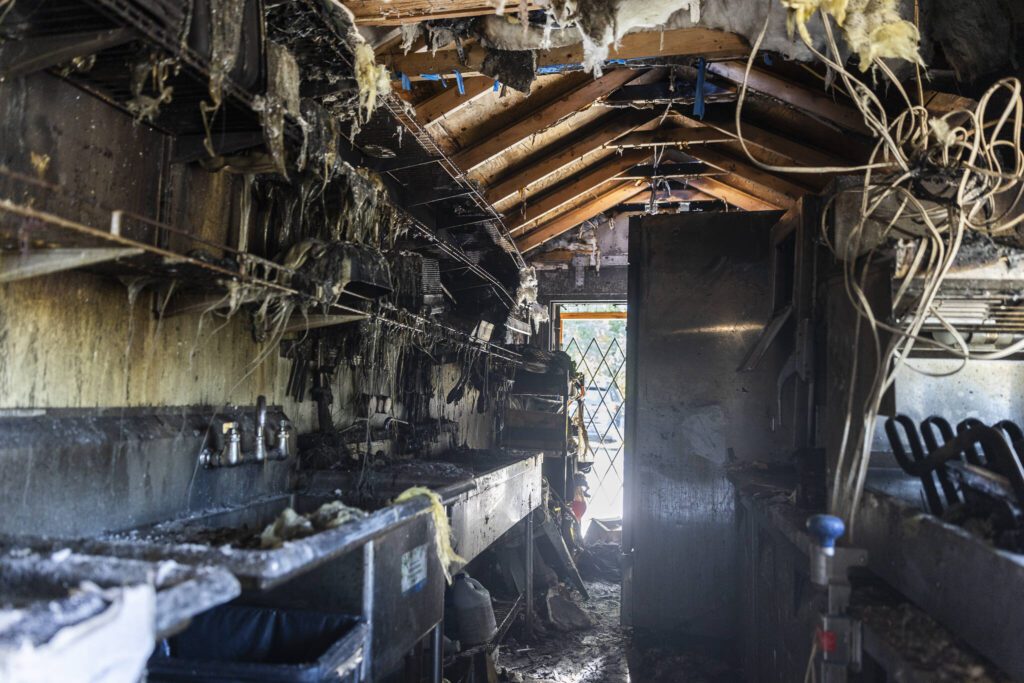 Burned remnants inside Vick’s Burger Shack on Wednesday, Aug. 13, 2025 in Sultan, Washington. (Olivia Vanni / The Herald)

