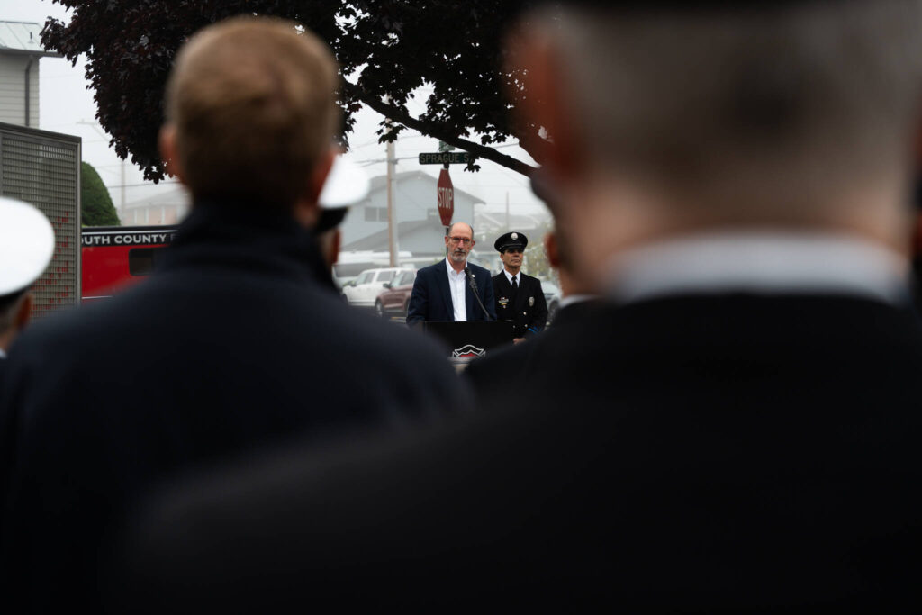 Edmonds Mayor Mike Rosen speaks during a commemoration of the 24th anniversary of the Sept. 11, 2001 attacks on Thursday, Sept. 11, 2025, in Edmonds, Washington. (Will Geschke / The Herald)
