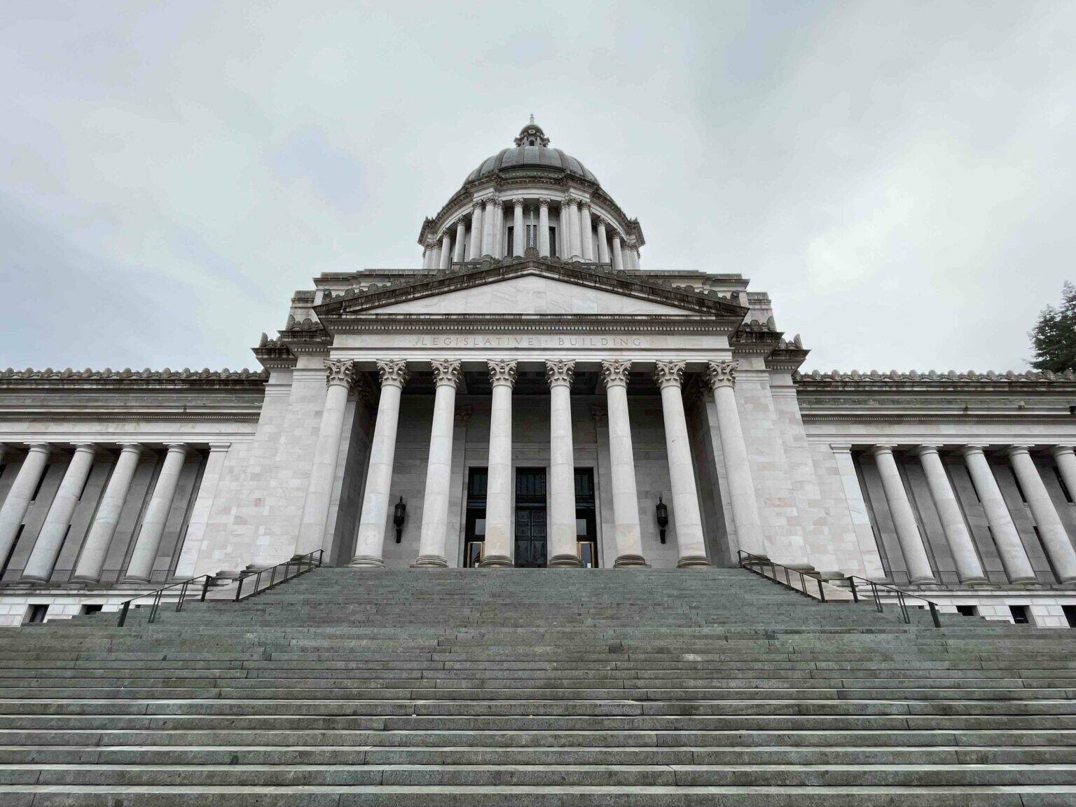 The Washington state Capitol on Nov. 11, 2024. (Bill Lucia/Washington State Standard)