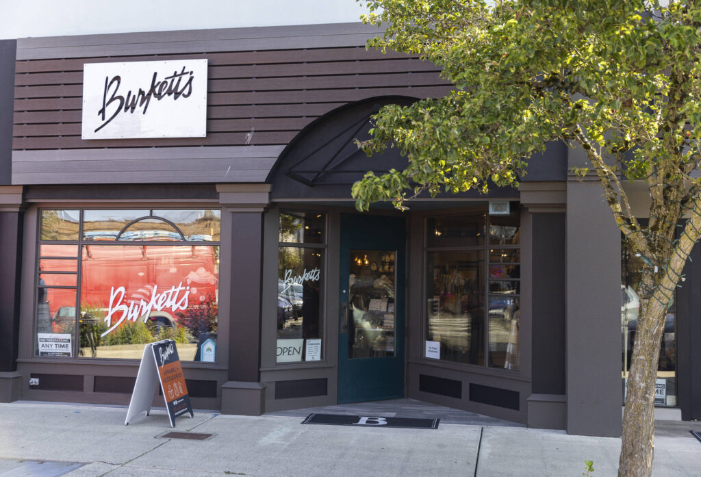 Burkett&rsquo;s along Colby Avenue on Sept. 24, 2025 in Everett, Washington. (Olivia Vanni / The Herald)
