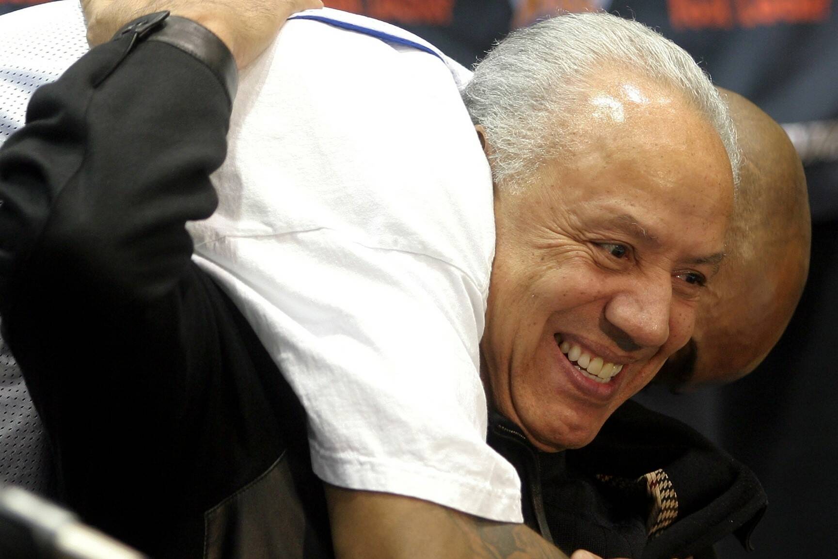 Former Sonics player and coach Lenny Wilkens died on Sunday at age 88. (Howard Schnapp / Newsday / Tribune News Services)