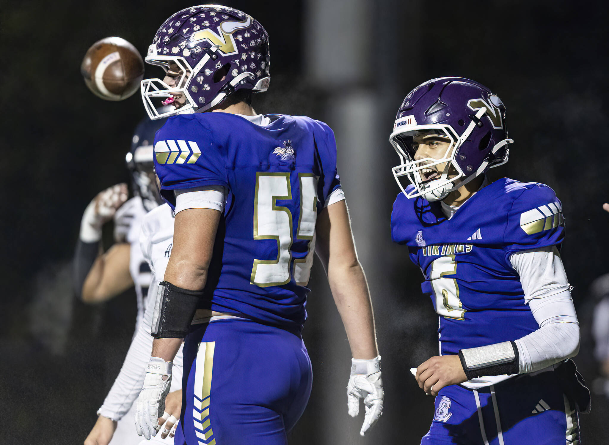 Lake Stevens’ Blake Moser yells in celebration after a touchdown during the game against Arlington on Oct. 31, 2025 in Lake Stevens, Washington. (Olivia Vanni / The Herald)