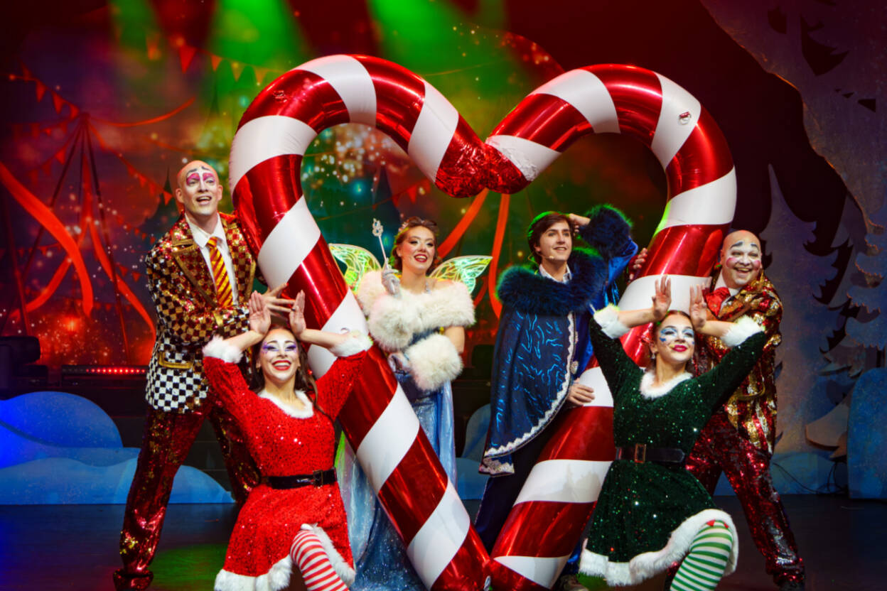 Cirque Musica will perform its Holiday Wonderland live acrobatic musical experience starting at 6 p.m. Dec. 7 at Angel of the Winds Arena in Everett. (Provided photo)
