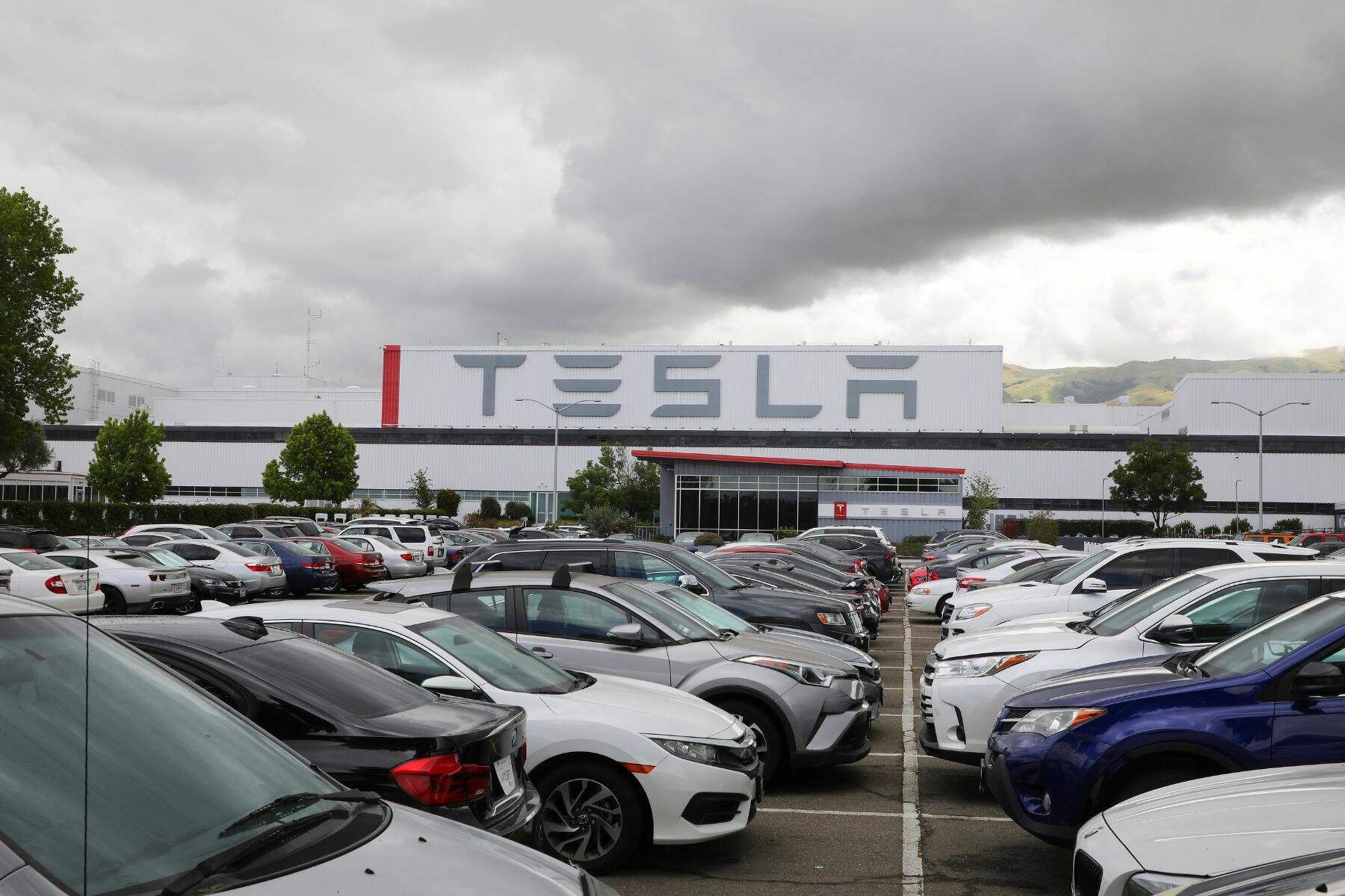 Teslas factory in Fremont, Calif., in 2020. There have been multiple court case across the country involving Teslas Autopilot system. (Jim Wilson / The New York Times)