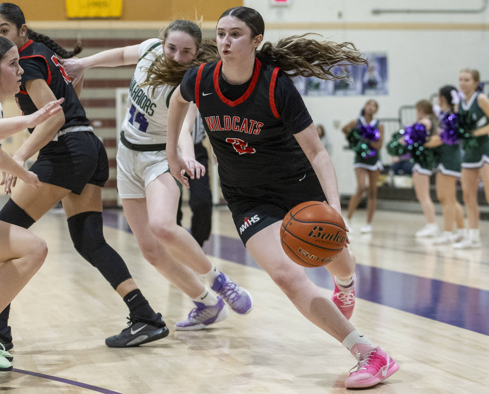 Archbishop Murphys Brooke Blachly drives to the hoop during the game against Edmonds-Woodway on Tuesday, Jan. 20, 2026 in Edmonds, Washington. (Olivia Vanni / The Herald)
