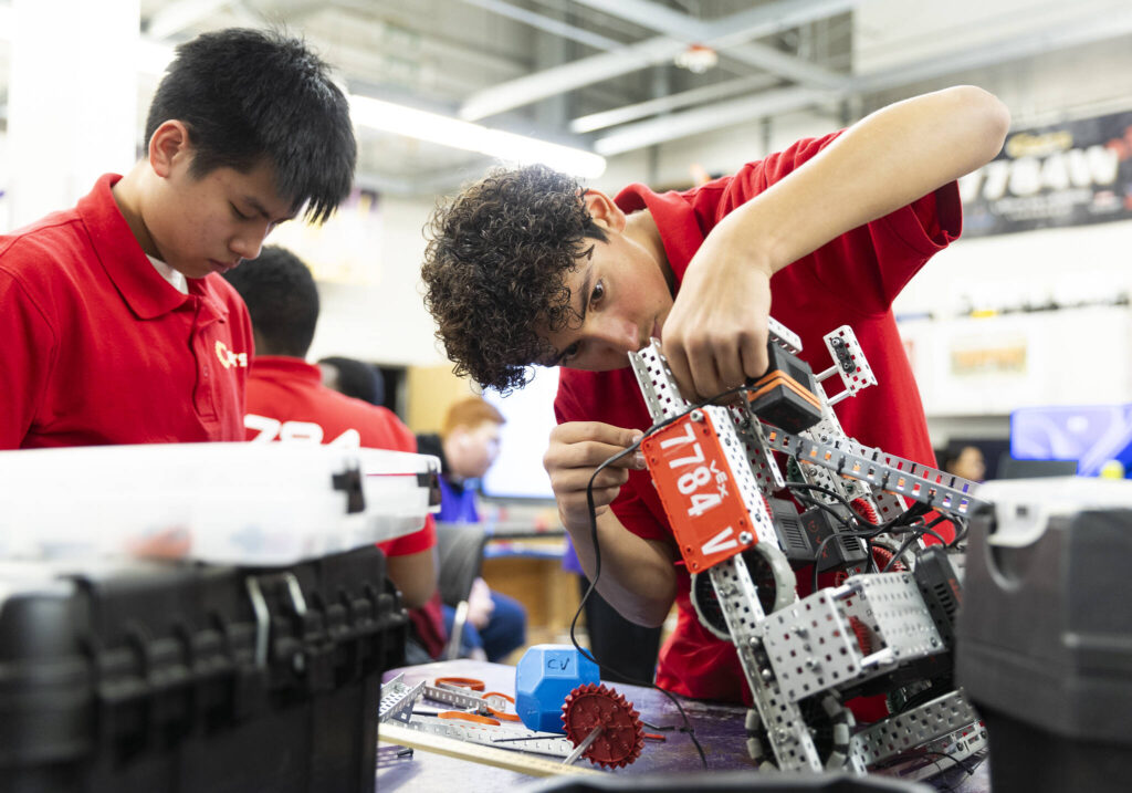 Anthony Luca works on his team&rsquo;s robot on Thursday, Jan. 29, 2026 in Lake Stevens, Washington. (Olivia Vanni / The Herald)
