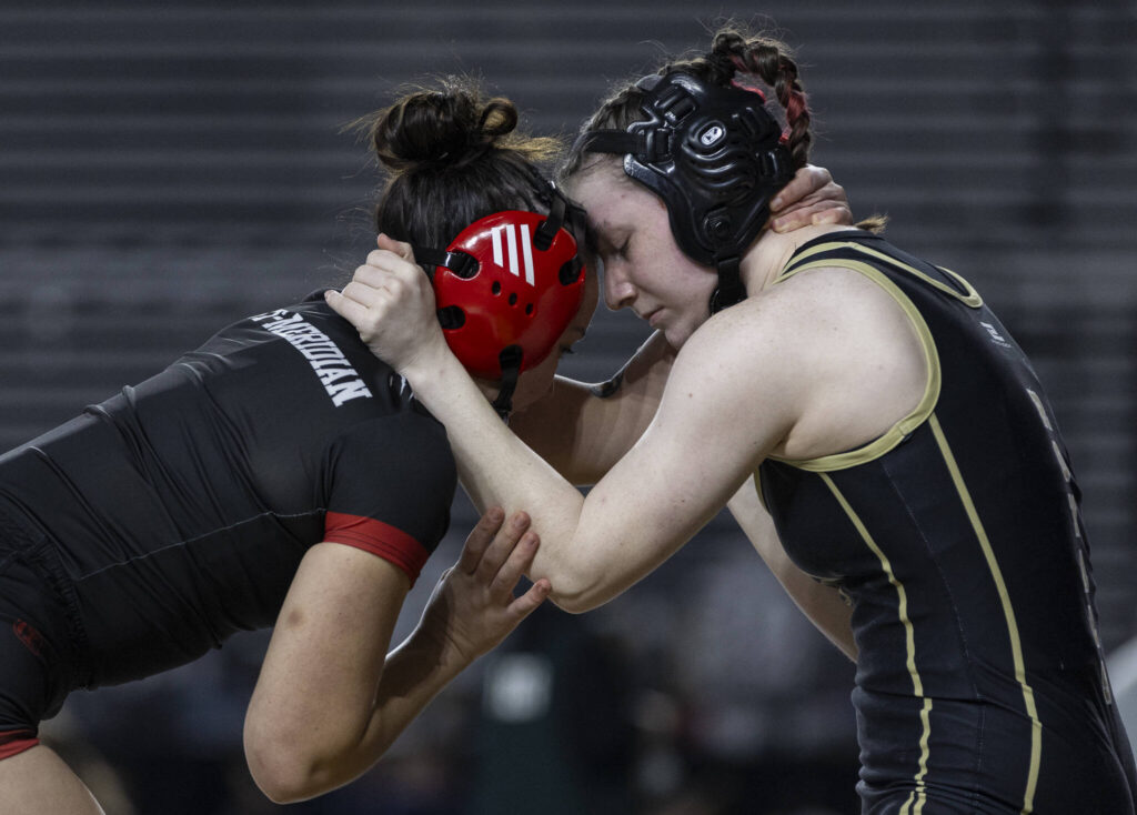 Lynnwood&rsquo;s Brianna Williams wrestles during the 3A girls 135-pound semifinal match at the Mat Classic on Friday, Feb. 20, 2026 in Tacoma, Washington. (Olivia Vanni / The Herald)
