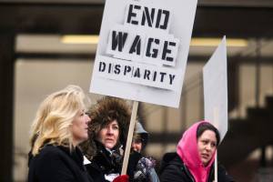 County court clerks sign new contract, avert strike