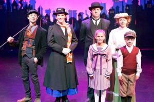 Ludus youth theater group performs “Mary Poppins”