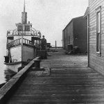 The Verona sits at the Everett City Dock. (Northwest History Room / Everett Public Library)