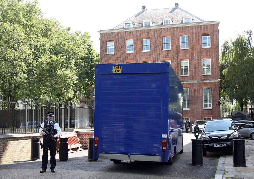 A removal van drives to the rear of 10 Downing Street, London, on Tuesday. British Prime Minister David Cameron chaired a farewell Cabinet meeting Tuesday before handing over power to his successor following the historic vote to leave the European Union. Ministers gathered for the final session a day after Home Secretary Theresa May was confirmed as the new Conservative leader and prime minister-in-waiting. (Philip Toscano/PA via AP)