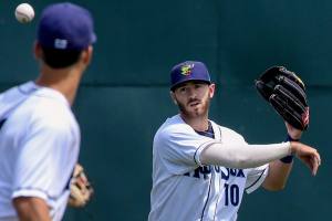 AquaSox’s Zammarelli is a man of many gloves…and he can hit