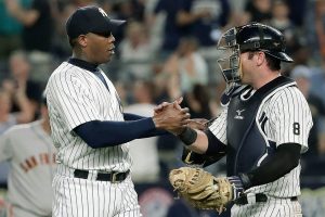 Cubs acquire closer Aroldis Chapman in trade with Yankees