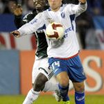 Uruguay&rsquo;s Nacional&rsquo;s Nicolas Lodeiro (front) fights for control of the ball during a Copa Libertadores soccer match in June in Montevideo. (AP Photo/Matilde Campodonico)