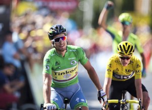 Sagan wins stage ahead of Froome in breakaway at Tour de France