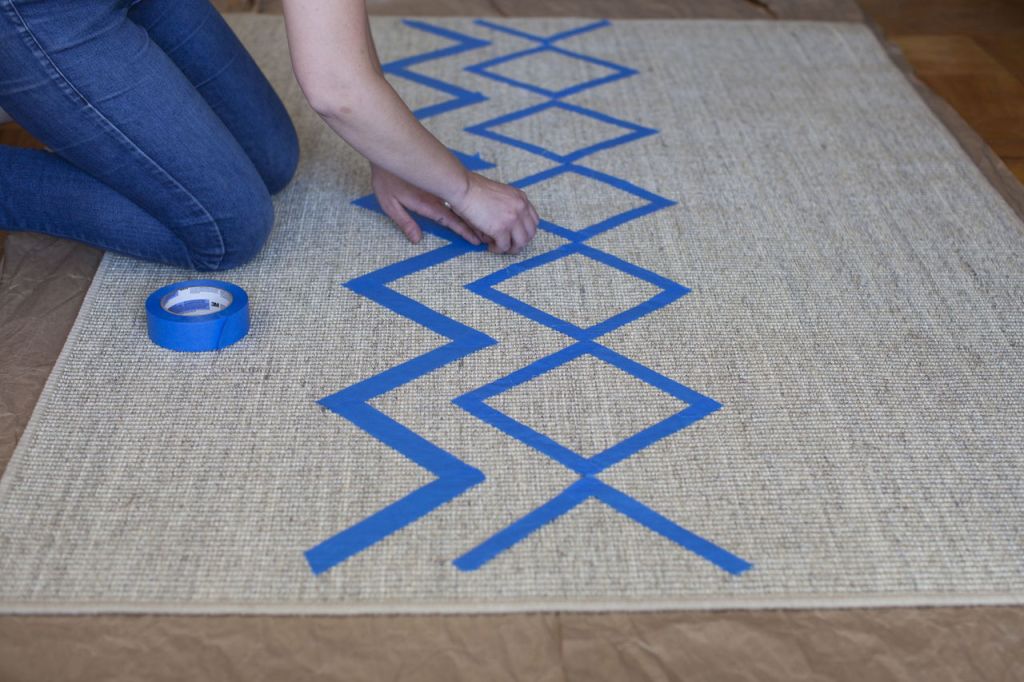 Step 3: Build upon your design with zigzags, triangles, crisscrosses, etc. A quick Google Images search for &ldquo;graphic rug&rdquo; will return plenty of ideas.