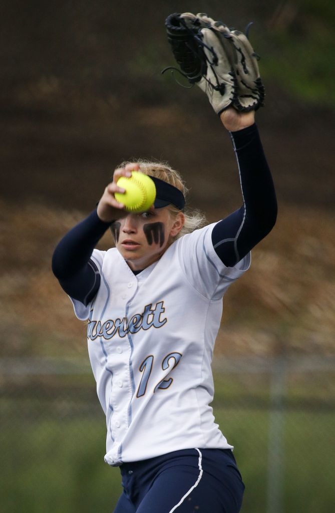 Everett&rsquo;s Sydney Taggart delivers a pitch during the 3A District 1 championship game against Meadowdale on Thursday at Phil Johnson Fields in Everett.